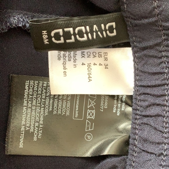 ✨3 for $25✨ 2 pairs H&M elastic waist pants - Picture 2 of 4